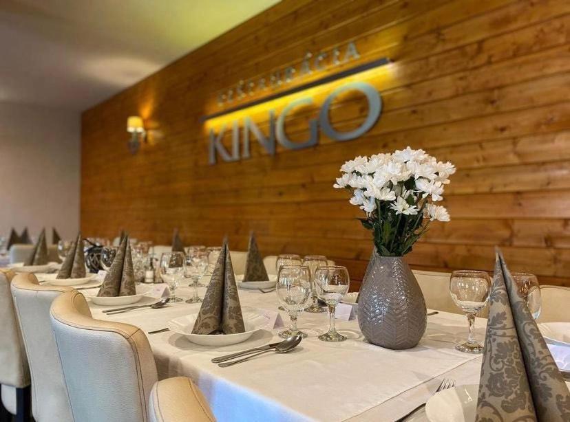 Penzion Kingo Nemšová 외부 사진